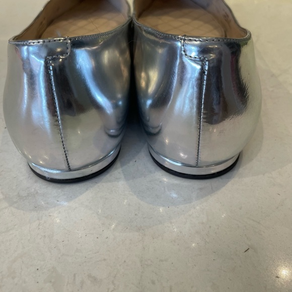 Cole Haan Silver Patent Leather size 9 - Picture 4 of 15